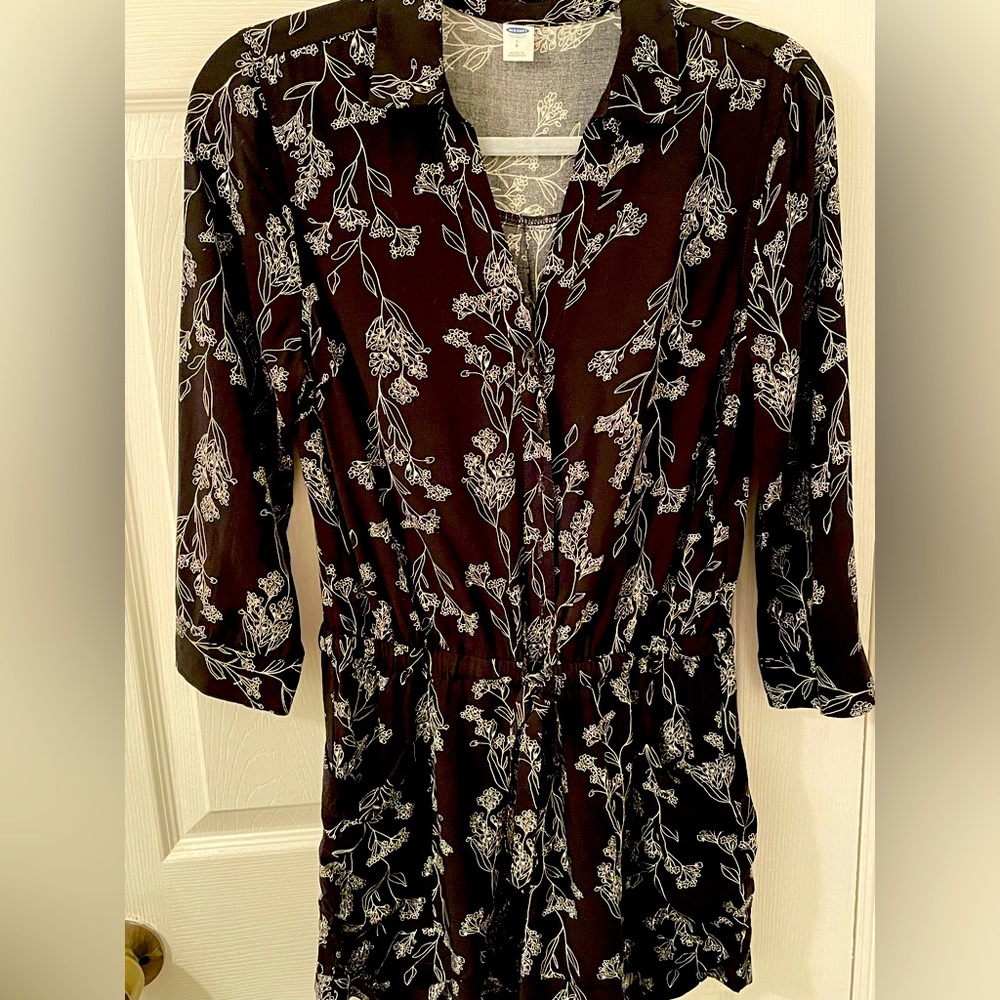 Old Navy Black & White Floral Romper